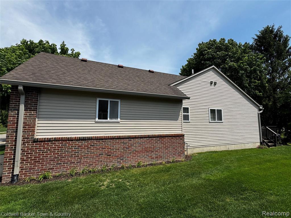 312 Redmaple Lane Property Photo 53