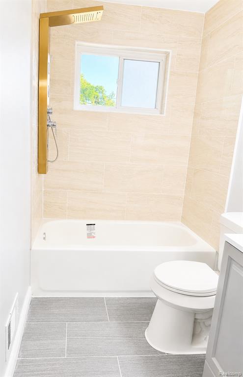25101 Masch Avenue Property Photo 11