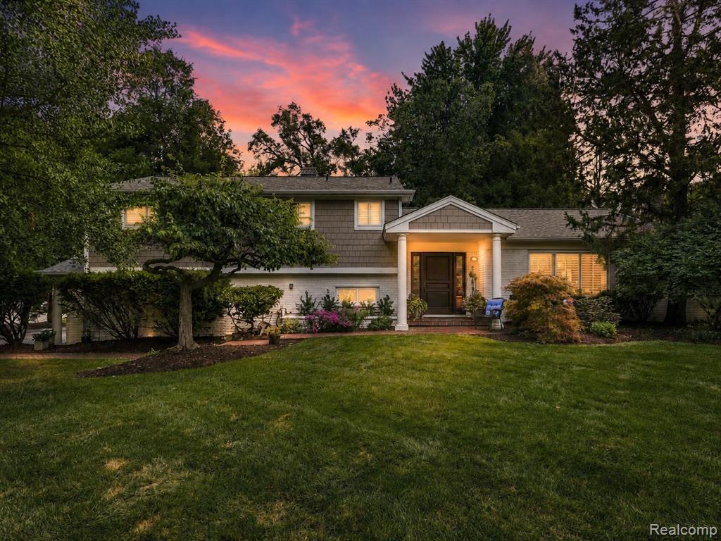 5523 Crabtree Road Property Photo 1