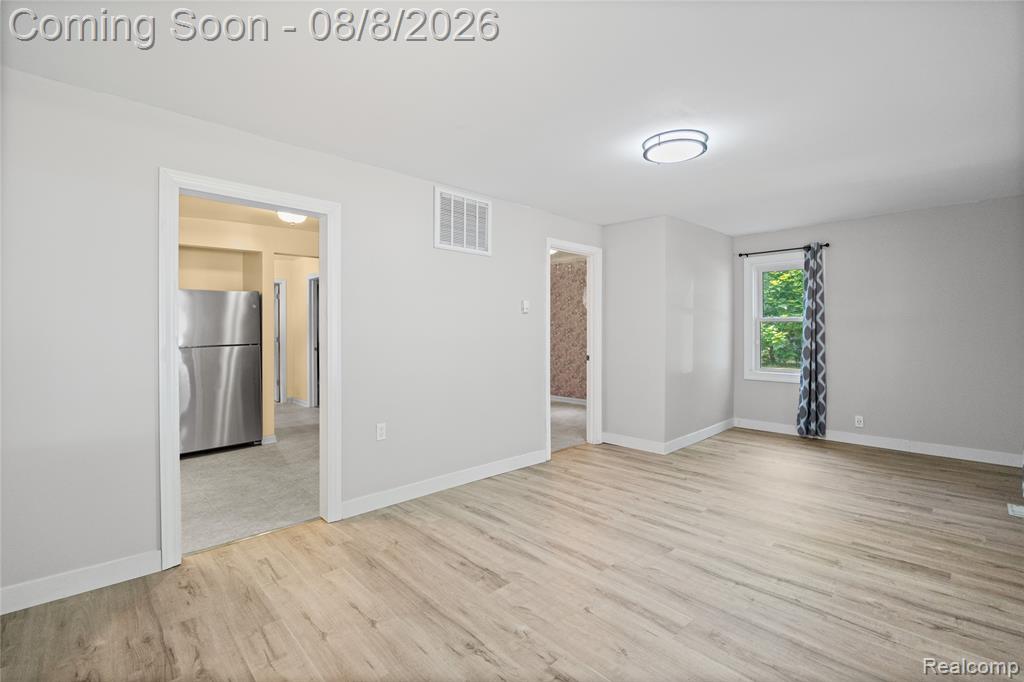 2240 Morrish Street Property Photo 5