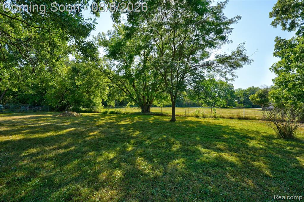 2240 Morrish Street Property Photo 18