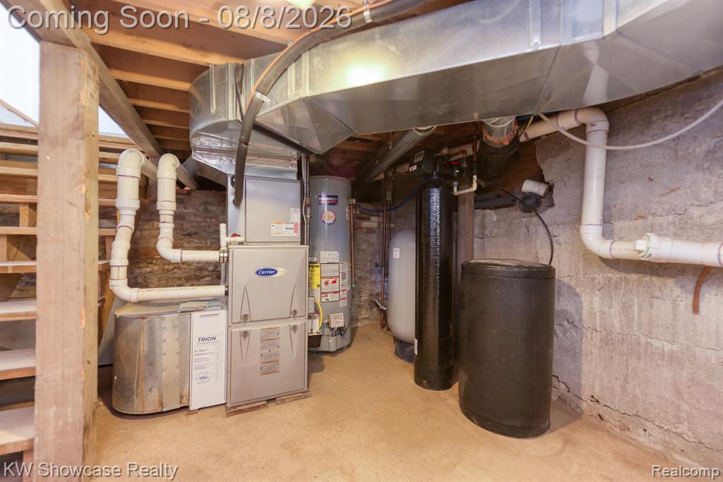 281 Broadway Property Photo 33