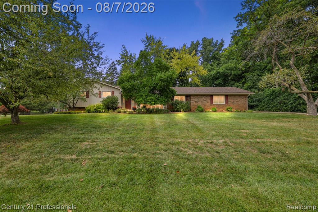5870 Darbwood Lane Property Photo 1