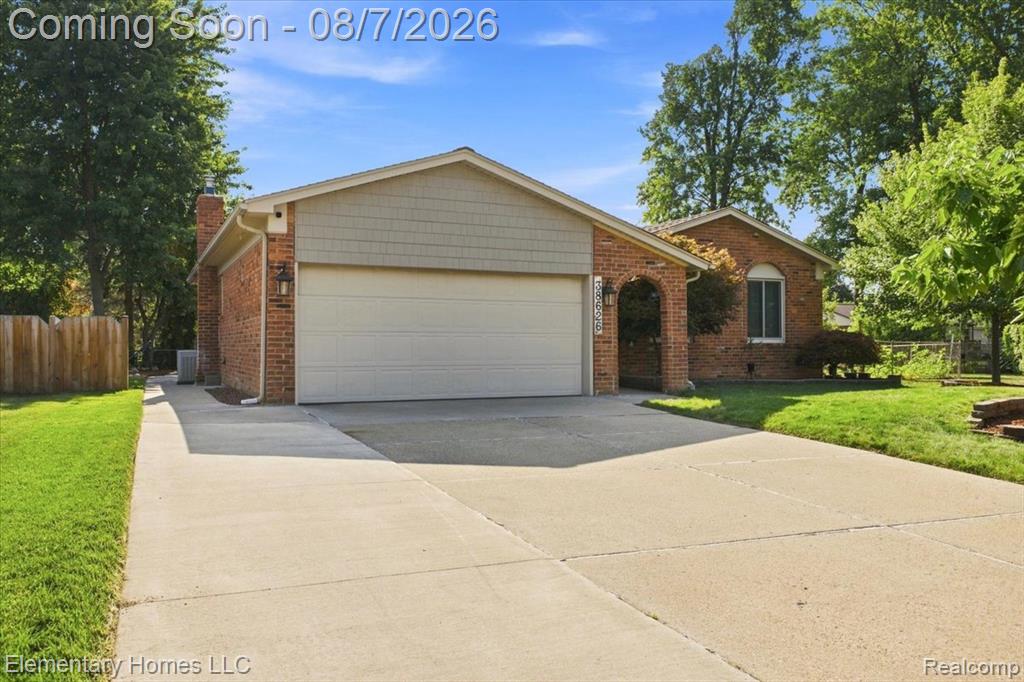 38626 Harrison Drive Property Photo 2