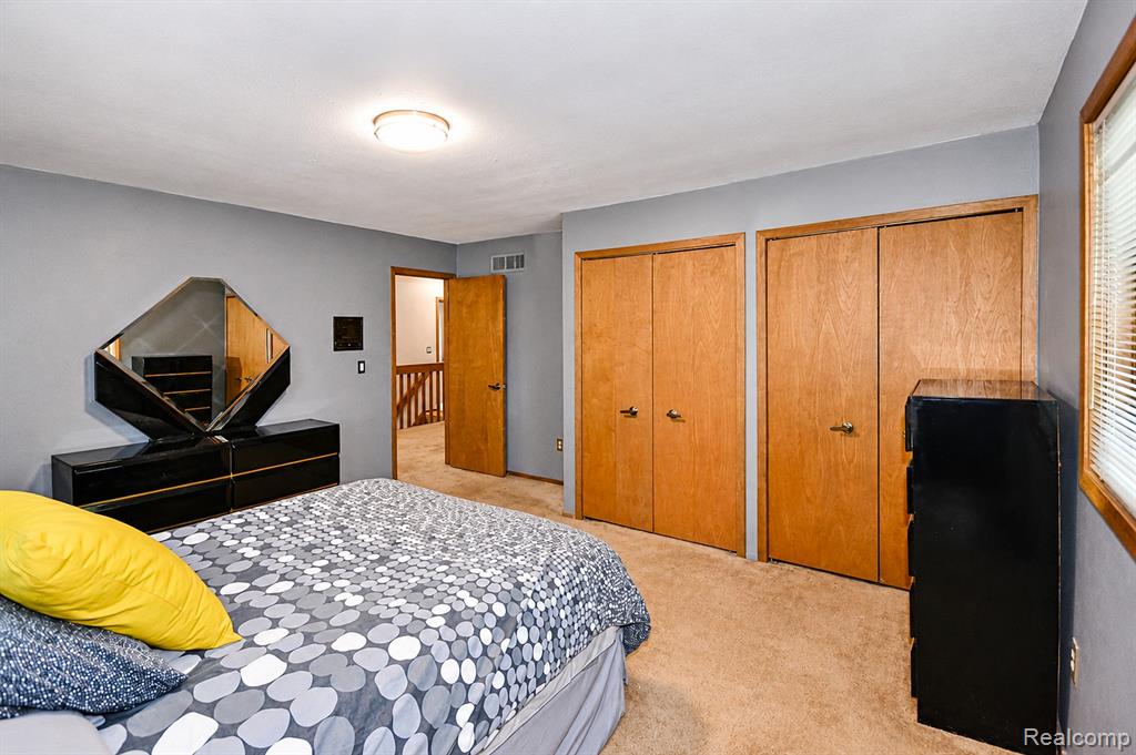 22783 Shadowglen Drive Property Photo 26