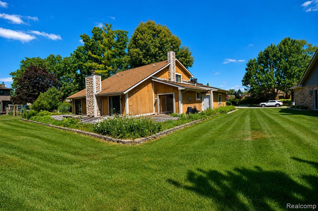 22783 Shadowglen Drive Property Photo 46