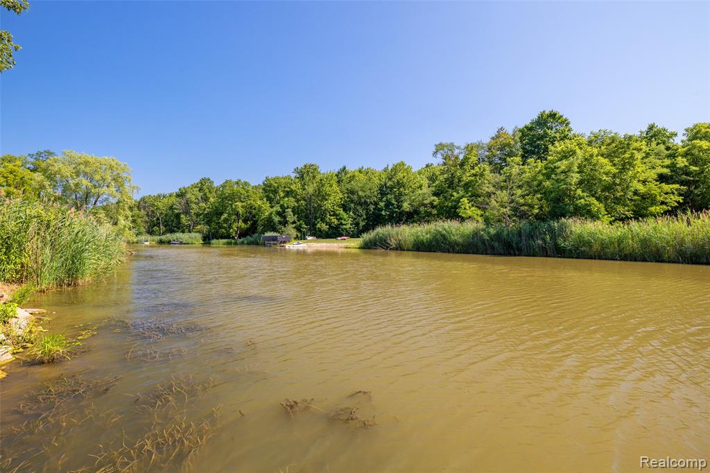 1423 Belle River Road Property Photo 47
