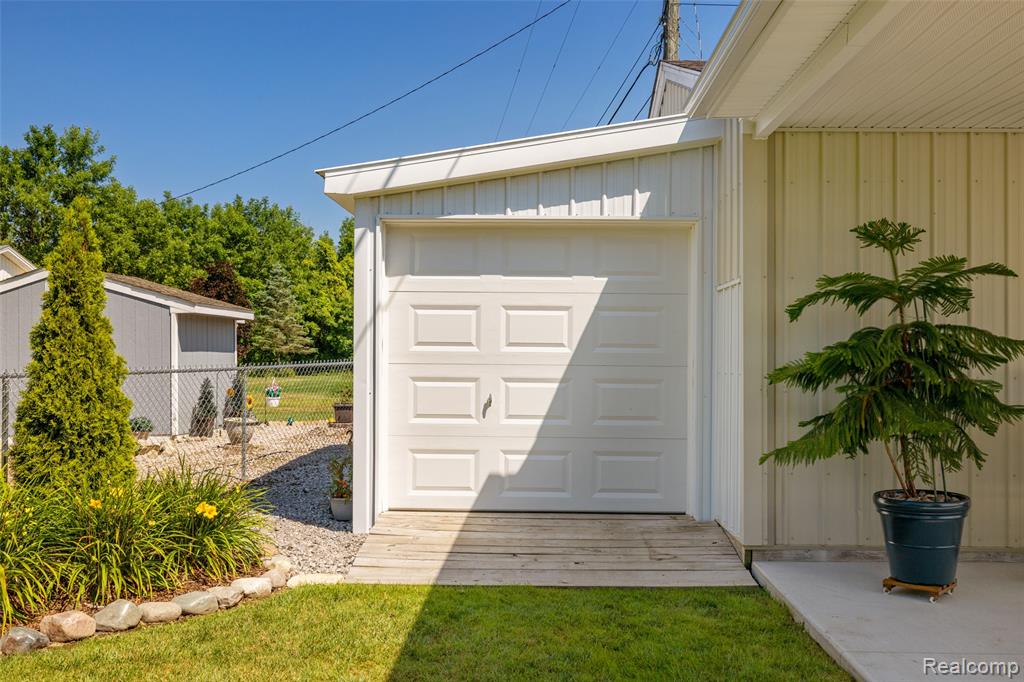 1423 Belle River Road Property Photo 55