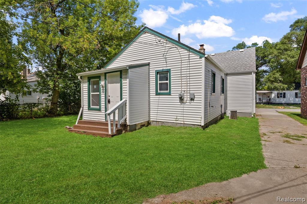 7220 Toepfer Road Property Photo 2