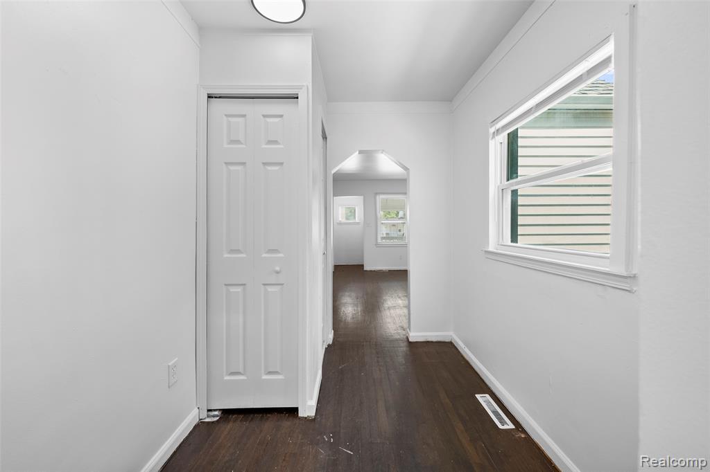 7220 Toepfer Road Property Photo 6