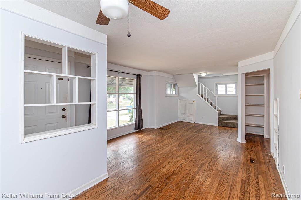 134 E Barrett Avenue Property Photo 7