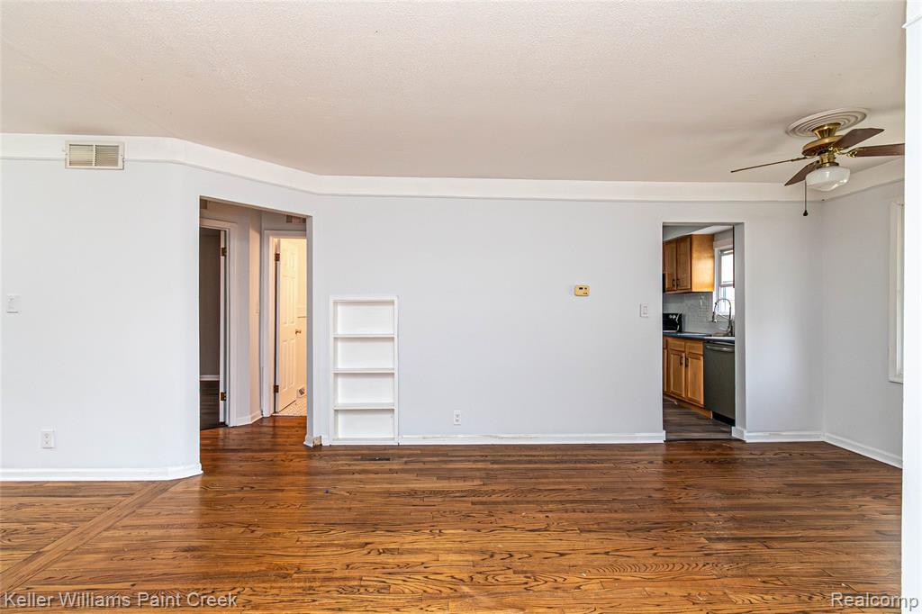 134 E Barrett Avenue Property Photo 19