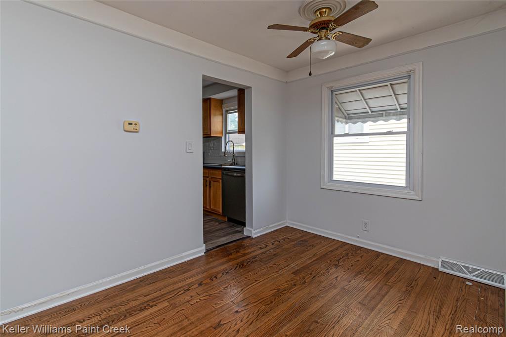 134 E Barrett Avenue Property Photo 20