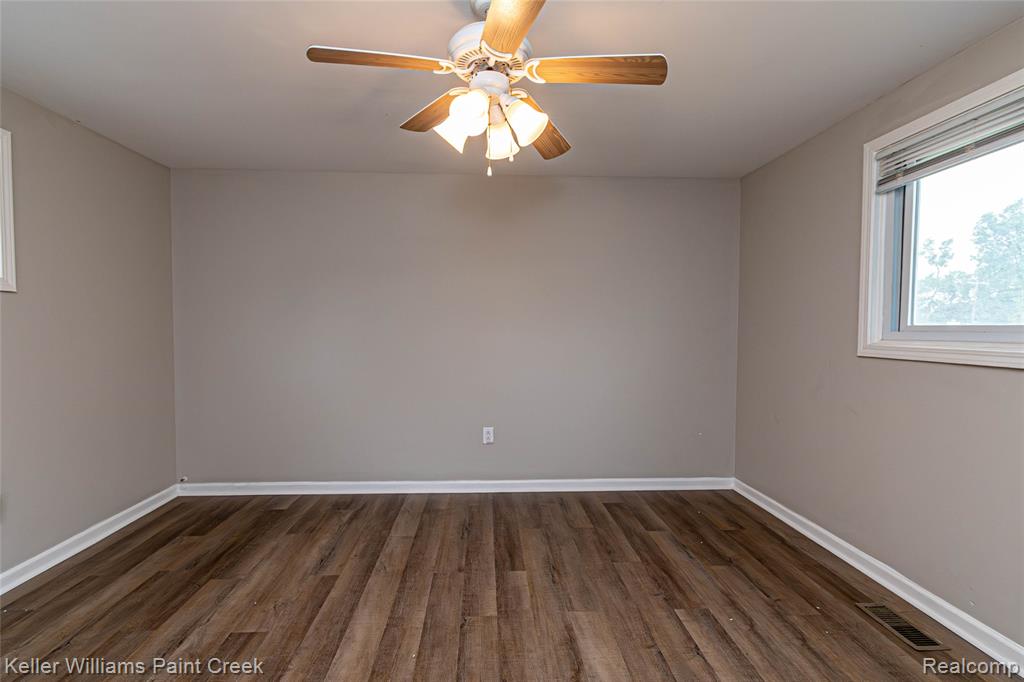 134 E Barrett Avenue Property Photo 38