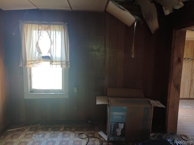 27177 Wick Road Property Photo 6