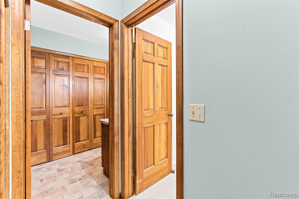7464 Diane Court Property Photo 15