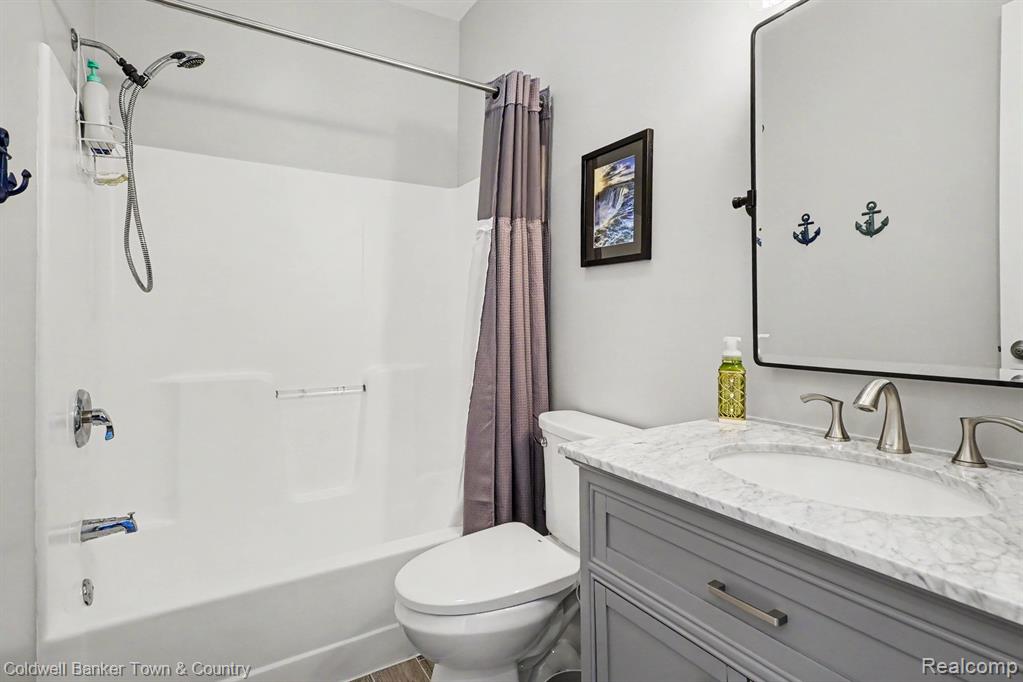 4847 Franklin Street Property Photo 19