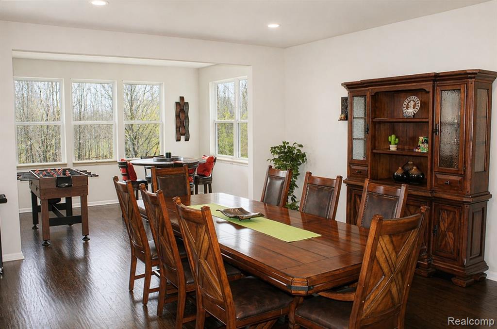 860 Backshore Drive Property Photo 18