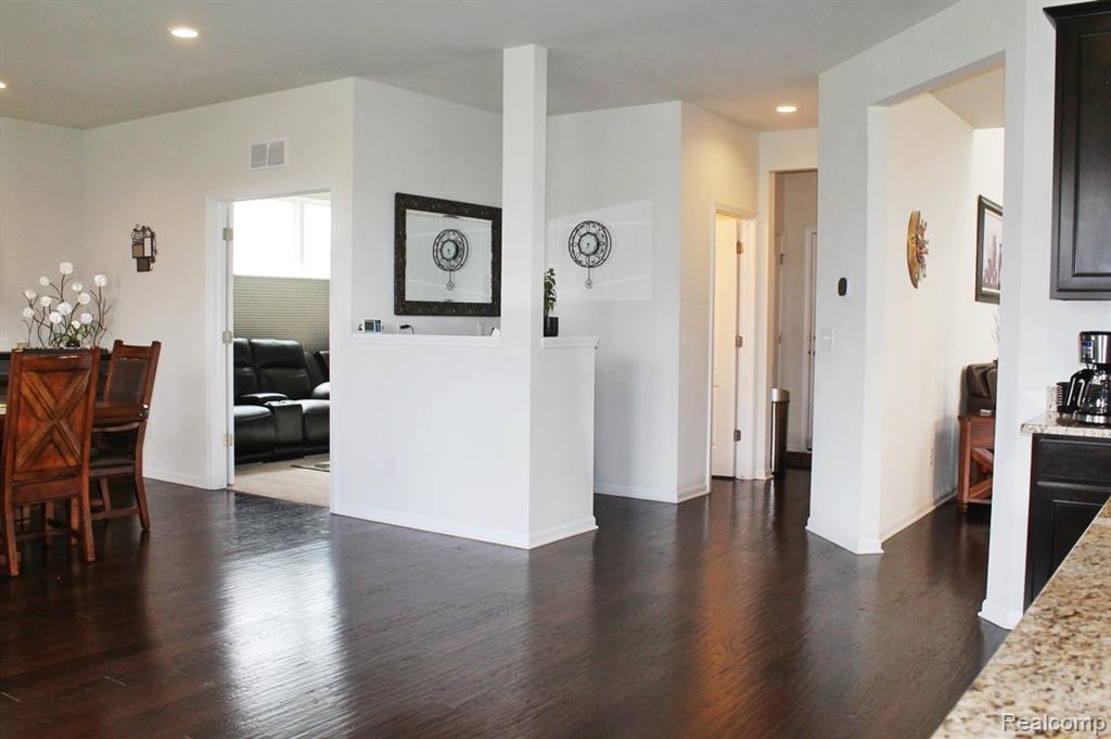 860 Backshore Drive Property Photo 33