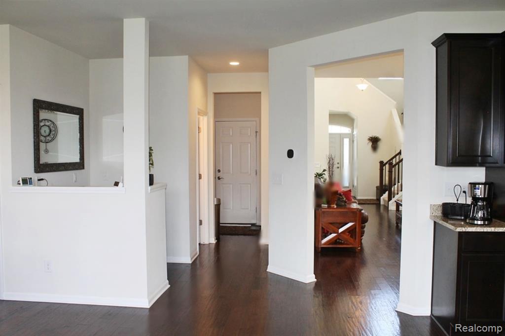 860 Backshore Drive Property Photo 34