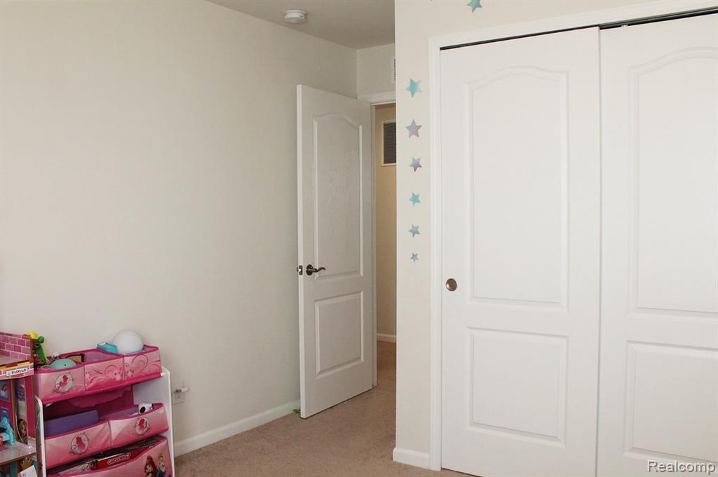 860 Backshore Drive Property Photo 48