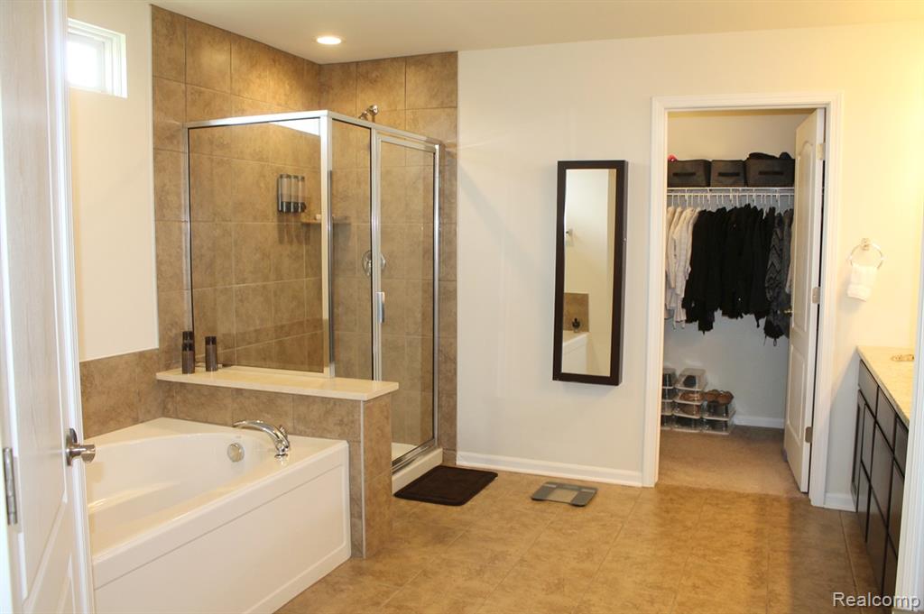 860 Backshore Drive Property Photo 53