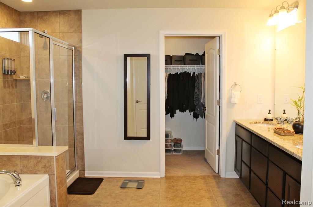 860 Backshore Drive Property Photo 57