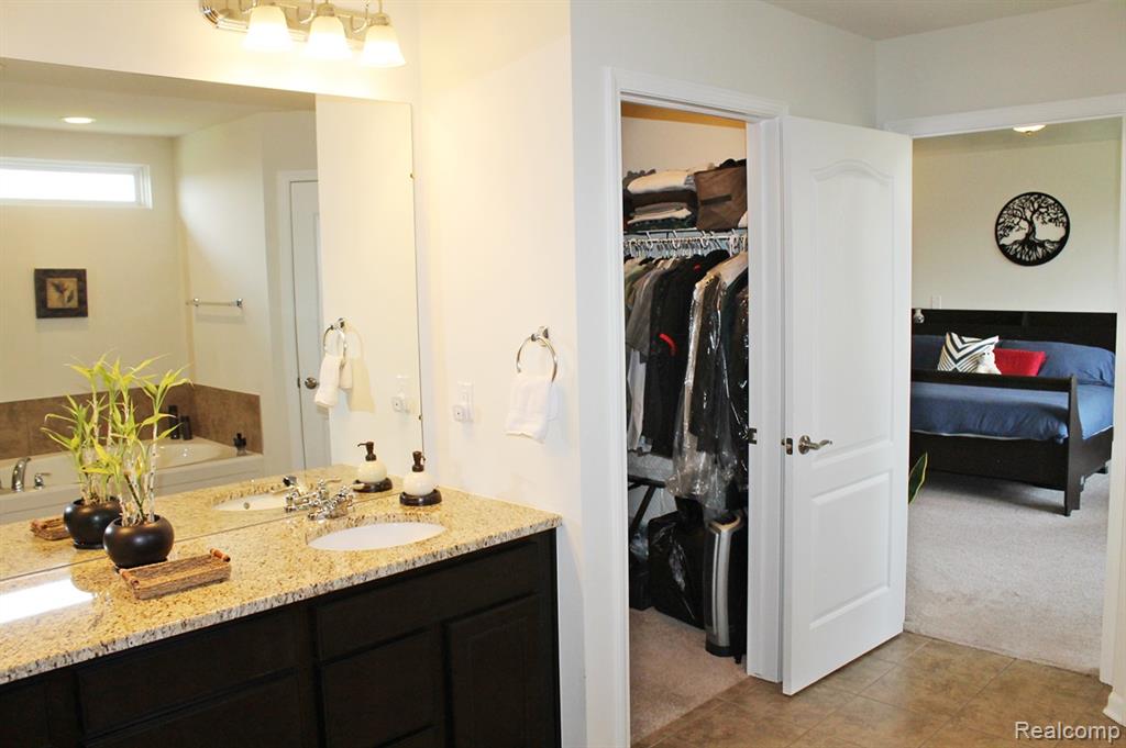 860 Backshore Drive Property Photo 59