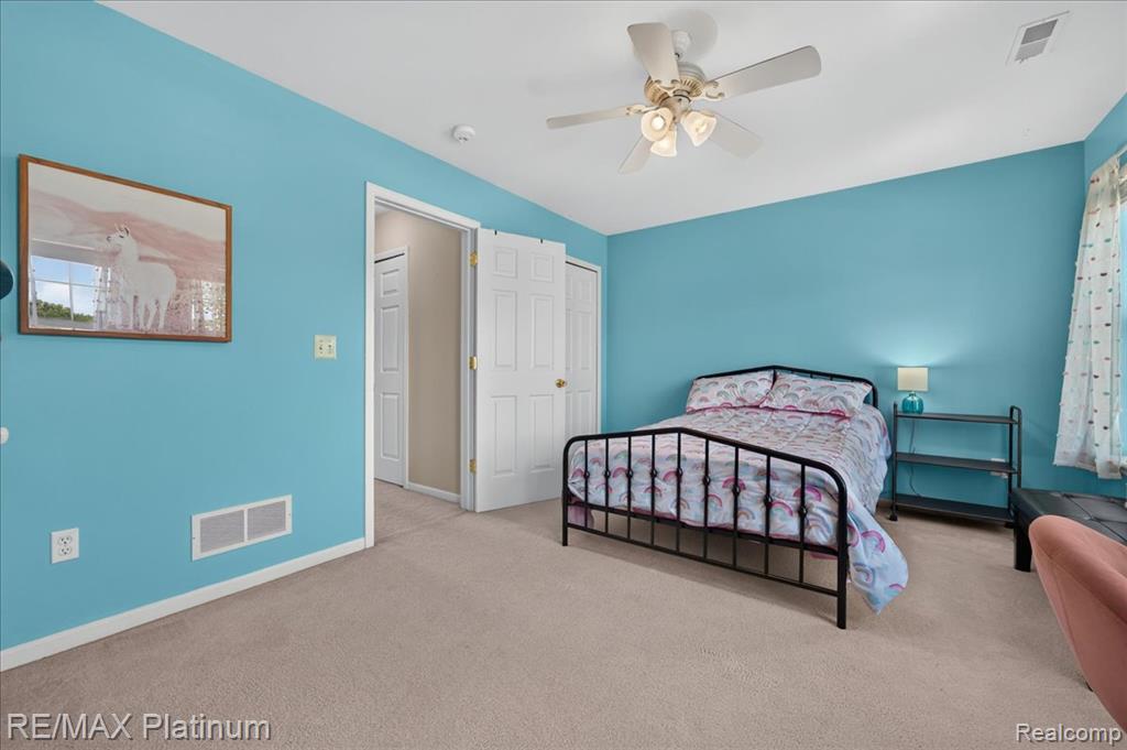 1602 Pinecroft Ln. Property Photo 22