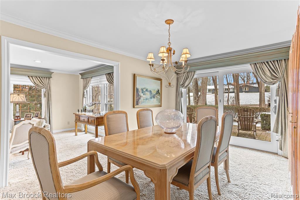 25933 Hersheyvale Drive Property Photo 11