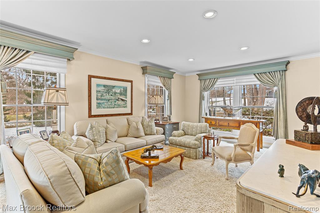 25933 Hersheyvale Drive Property Photo 12