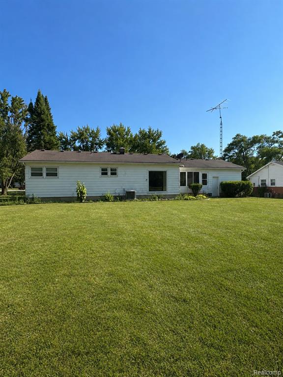 3441 E Maple Avenue Property Photo 16