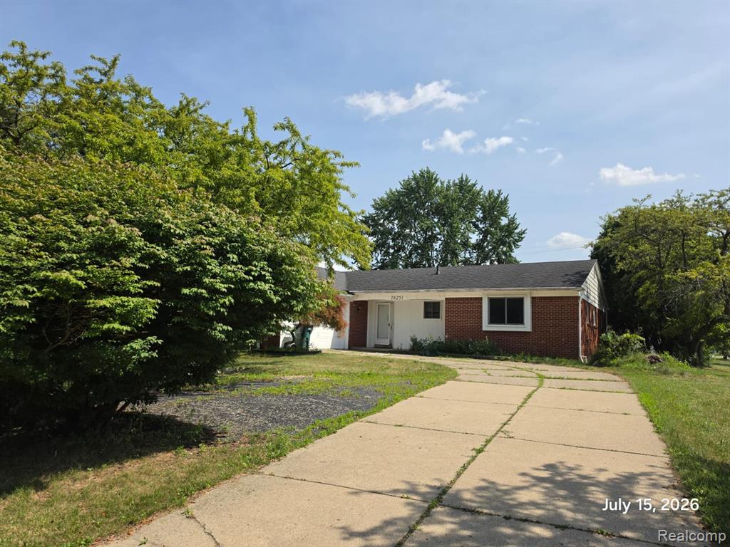 18251 Santa Ann Avenue Property Photo 1