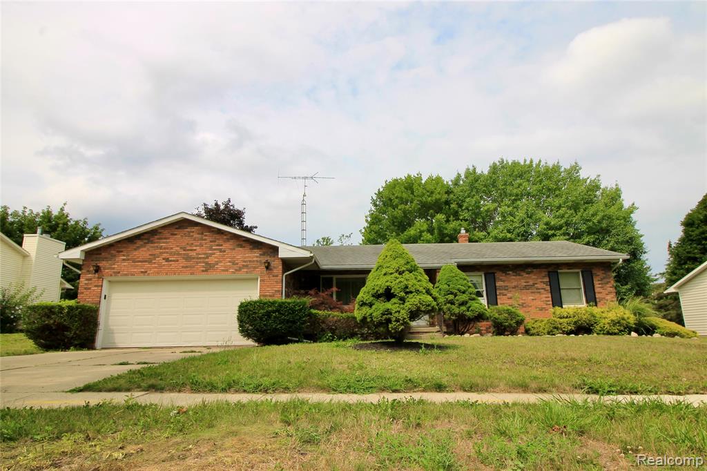 403 N Wickshire Lane Property Photo 1
