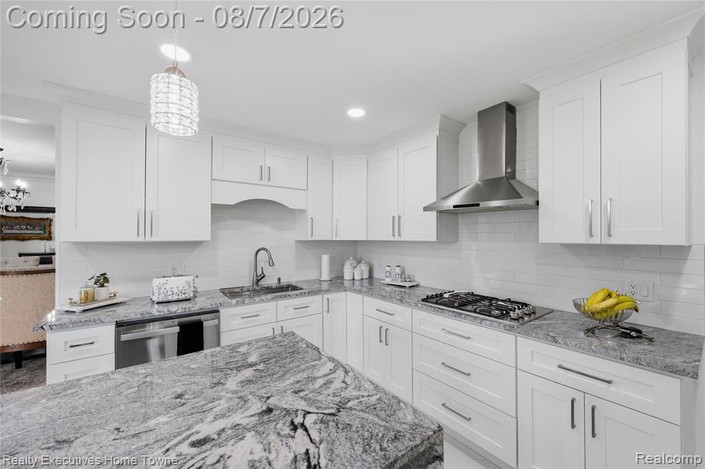 2986 Groves Drive Property Photo 13