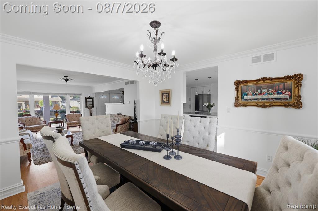 2986 Groves Drive Property Photo 17