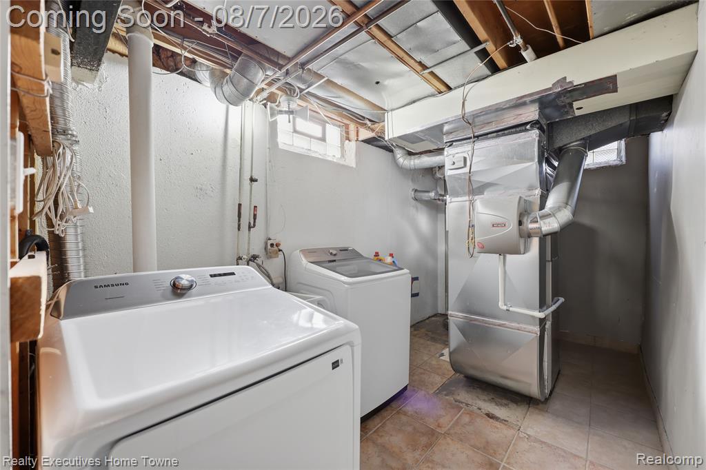 2986 Groves Drive Property Photo 33
