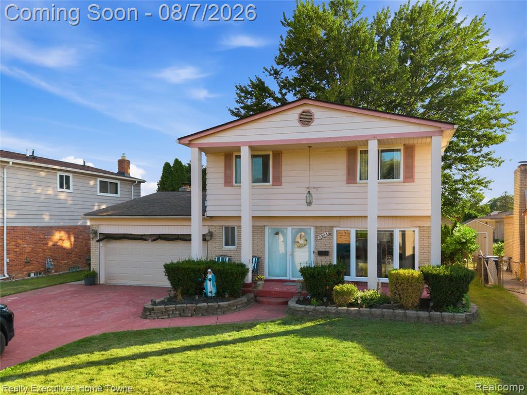 2986 Groves Drive Property Photo 39