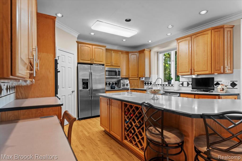 30065 Cheviot Hills Drive Property Photo 11