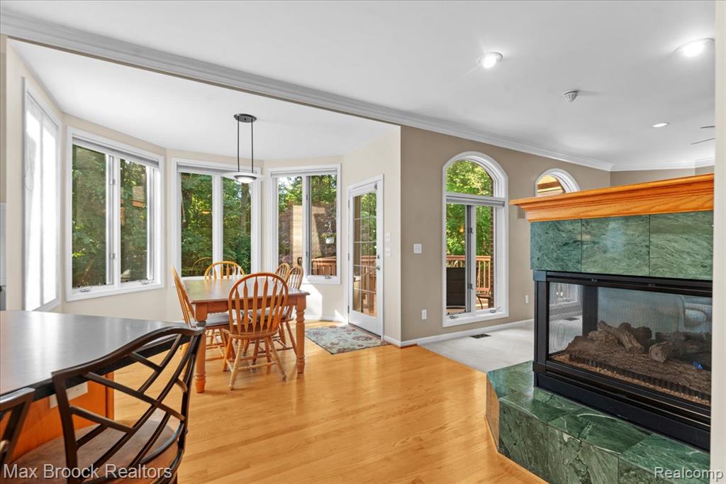 30065 Cheviot Hills Drive Property Photo 12