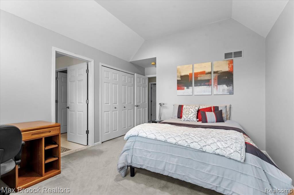 30065 Cheviot Hills Drive Property Photo 23