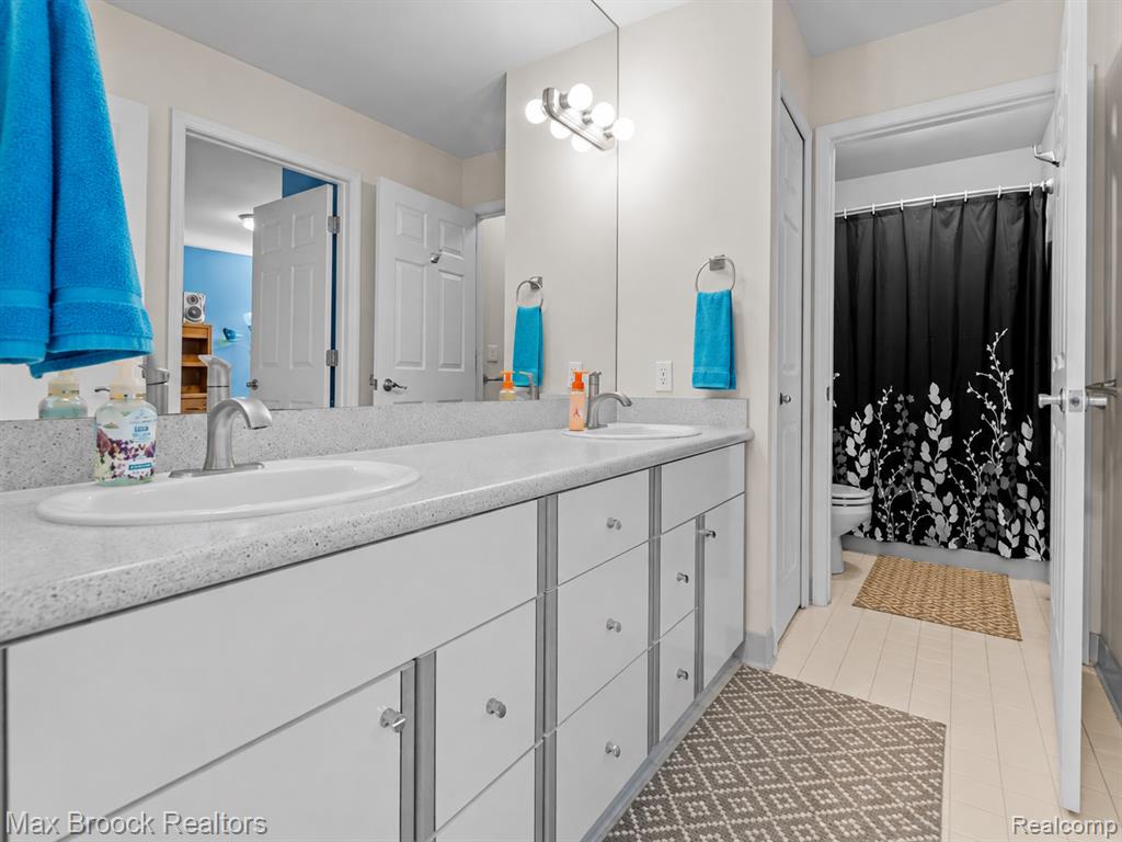 30065 Cheviot Hills Drive Property Photo 24