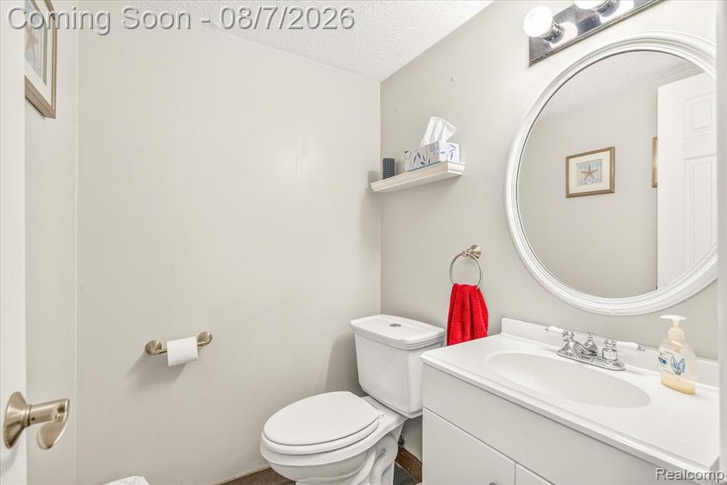 41282 N Woodbury Green Drive Property Photo 9