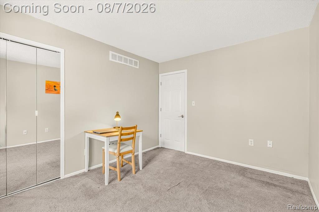 41282 N Woodbury Green Drive Property Photo 17