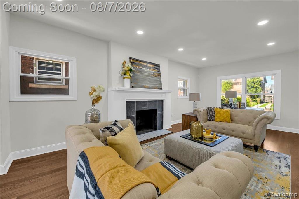 1517 Edison Street Property Photo 6