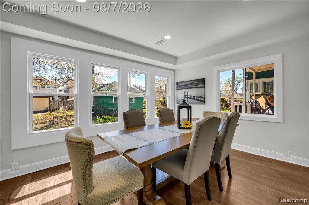 1517 Edison Street Property Photo 12