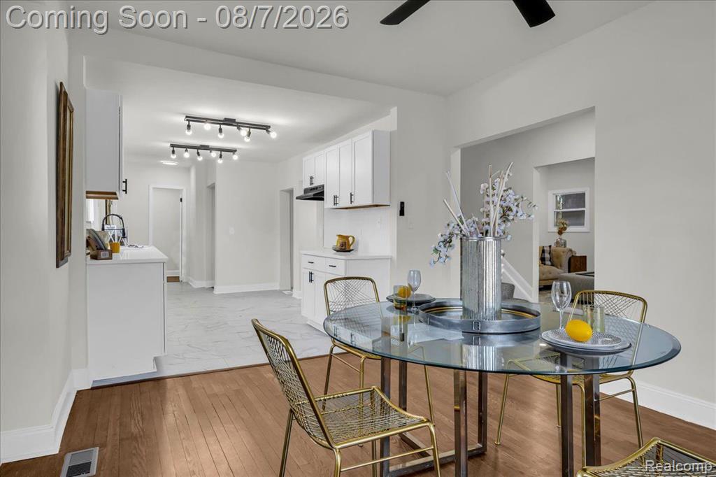 1517 Edison Street Property Photo 23