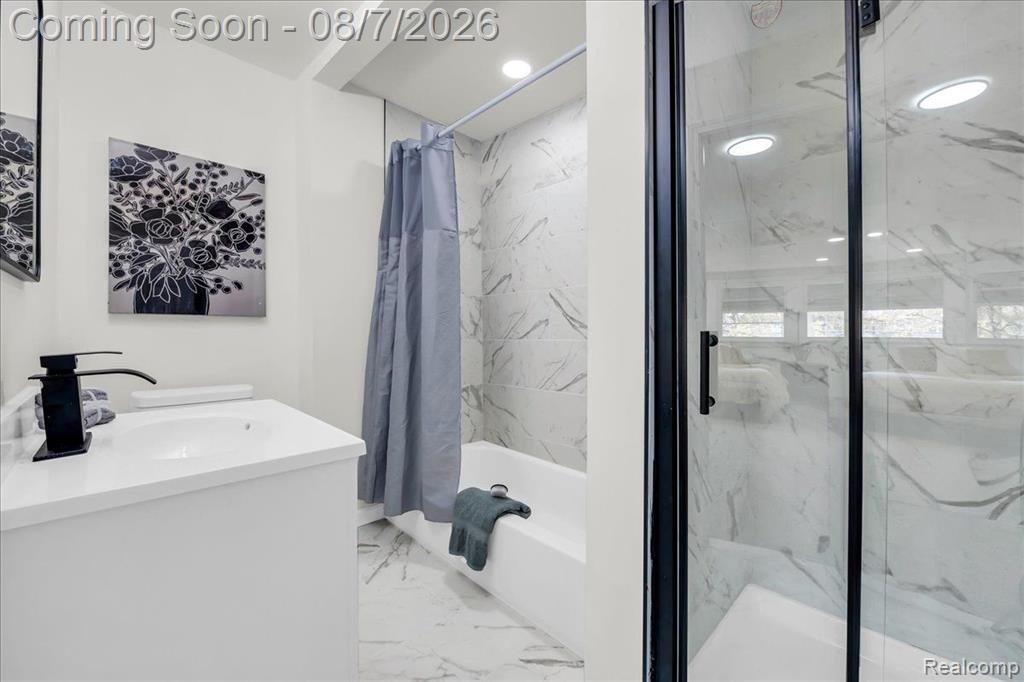 1517 Edison Street Property Photo 29