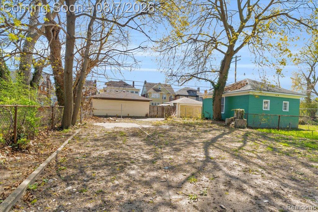 1517 Edison Street Property Photo 48