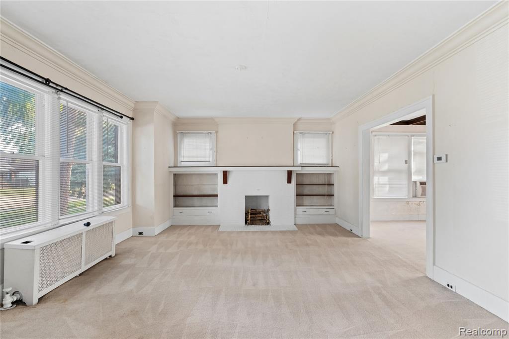 123 Moss Street Property Photo 6